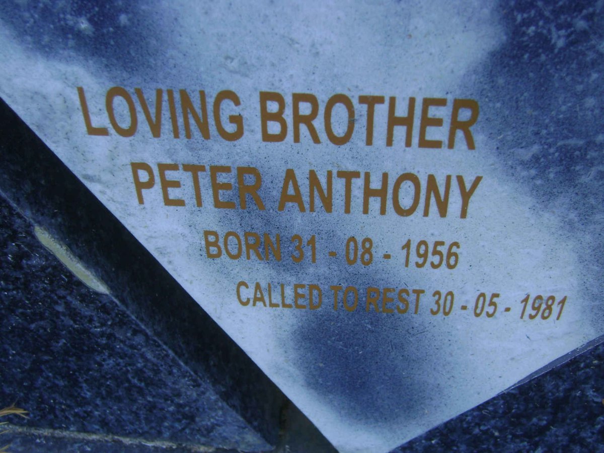 SIMONS Peter Alfred 1925-1988 &amp; Evelyn Johanna 1929-1975 :: SIMONS Peter Anthony 1956-1981