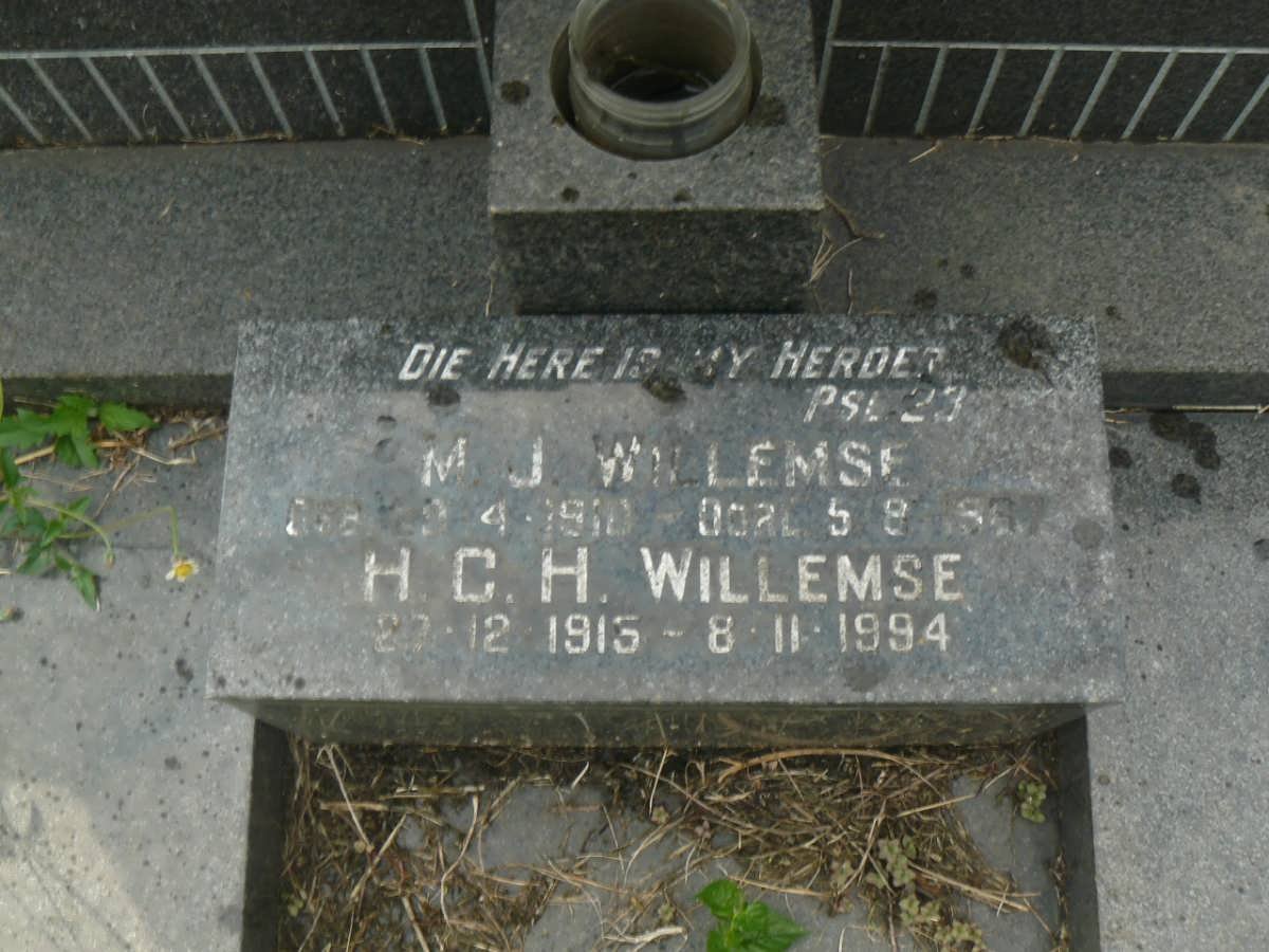 WILLEMSE H.C.H. 1915-1994 &amp; M.J. 191?-19?7