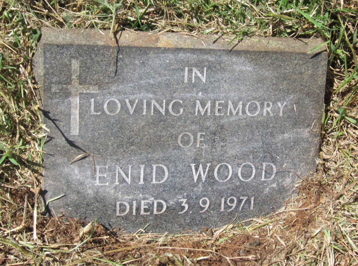 WOOD Enid -1971