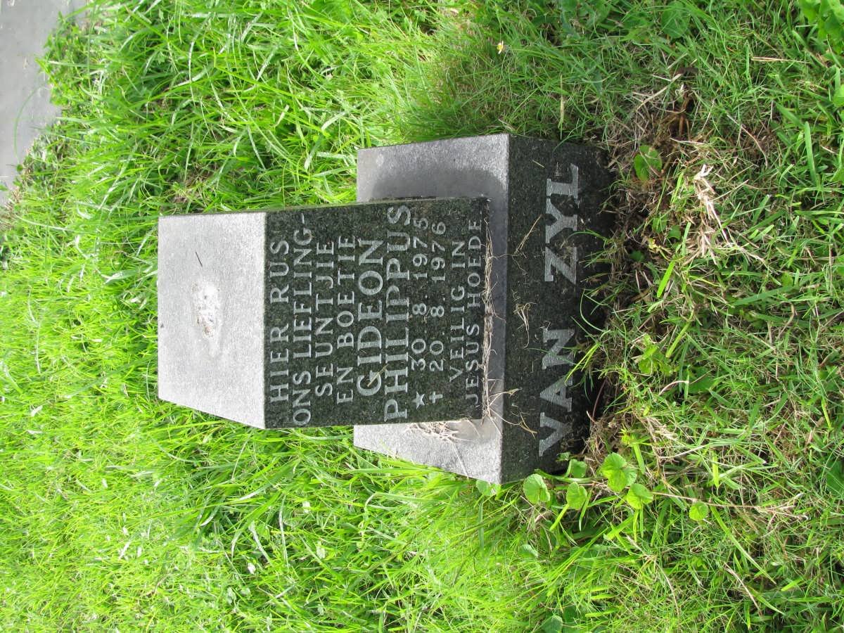 ZYL Gideon Philippus, van 1975-1976