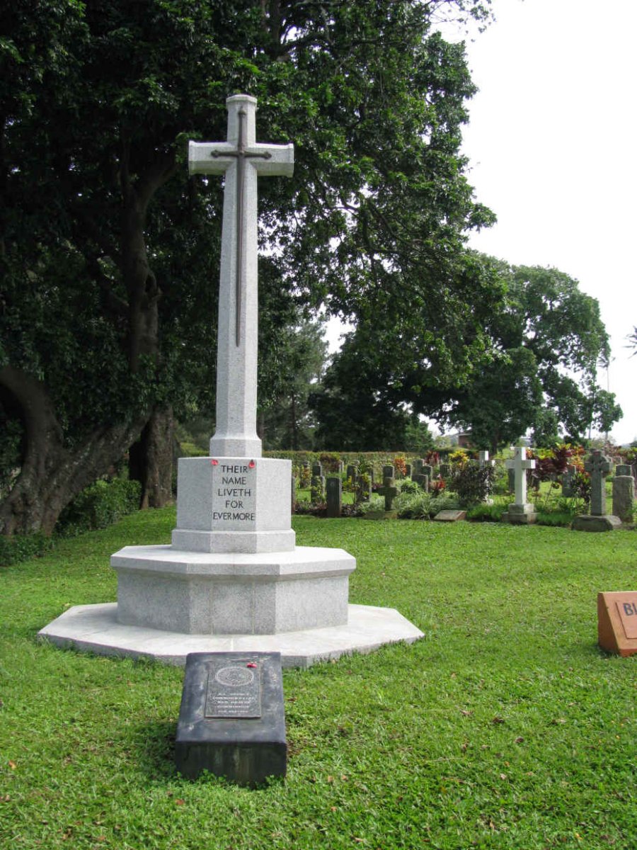 10. General View of Monument to Fallen Soldiers