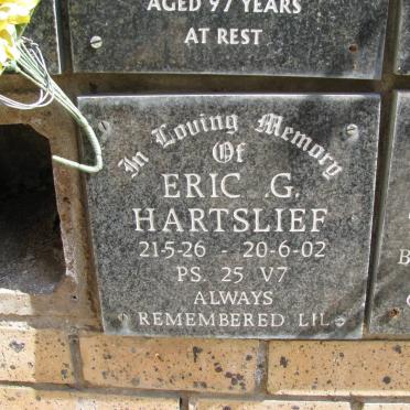 HARTSLIEF Eric G. 1926-2002