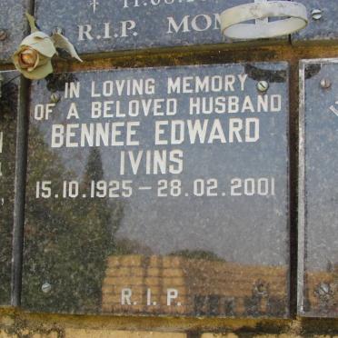 IVINS Bennee Edward 1925-2001