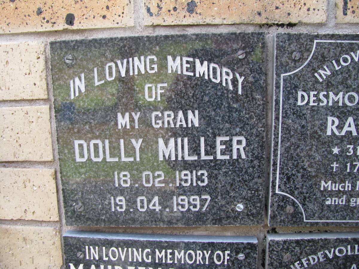 MILLAR Dolly 193-1997