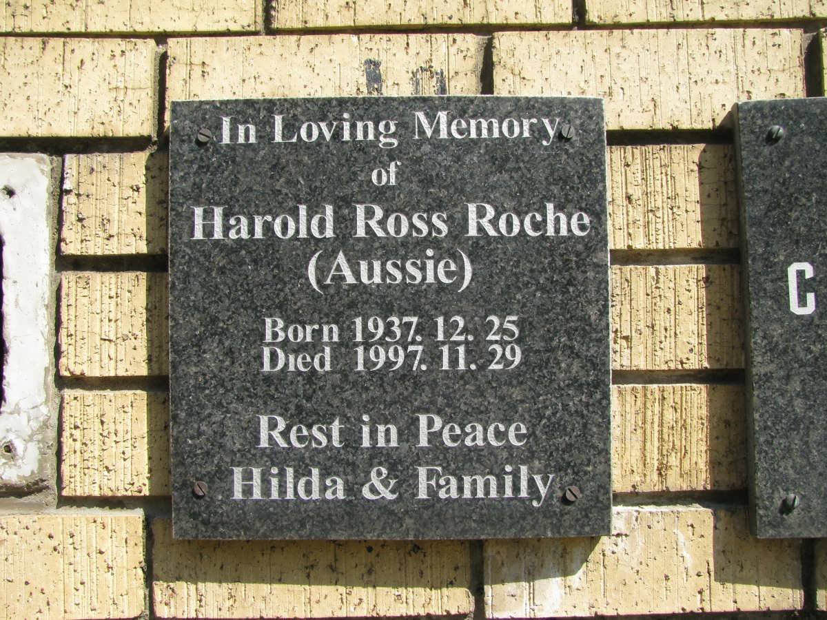ROCHE Harold Ross 1937-1997