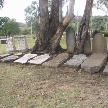 06. Unknown :: Illegible :: Old Headstones