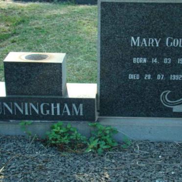 CUNNINGHAM Mary Colvin 1907-1992