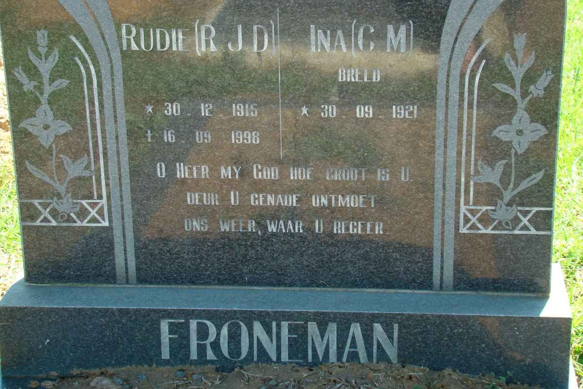 FRONEMAN R.J.D. 1915-1998 &amp; C.M. BREED 1921-