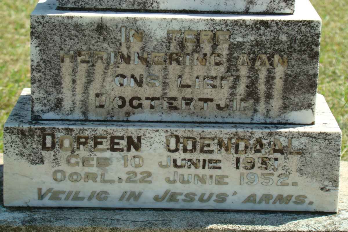 ODENDAAL Doreen 1951-1952