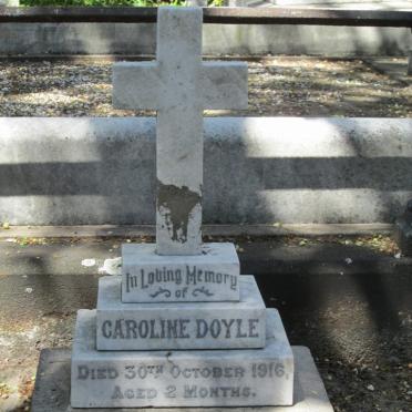DOYLE Caroline -1916 :: DOYLE Denis -1913
