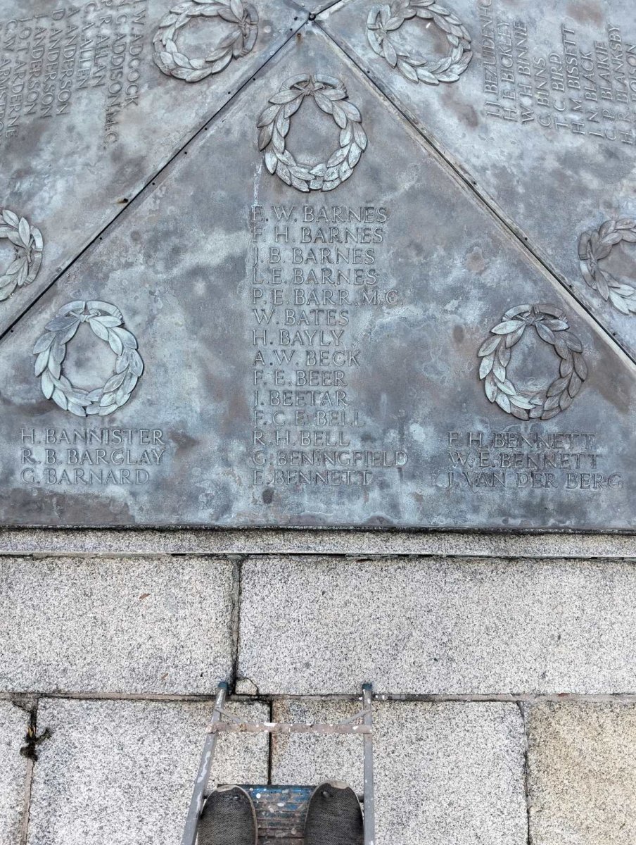 Durban Cenotaph_ 01 :: B - B Surnames