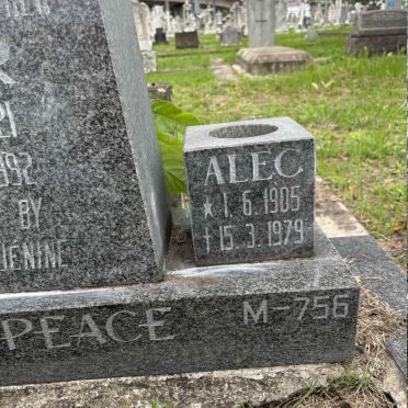 ? Edgar 1921-1992 :: ? Alec 1905-1979 :: ? Eugene Martin 1940-2002 :: JOHNS Mary 1905-1964