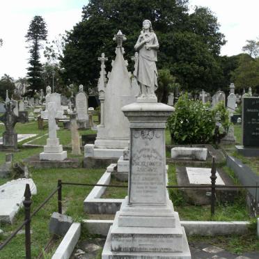 ASHDOWN Violet Cooper 1887-1906 :: ASHDOWN Elizabeth Jane 1858-