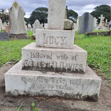 DAVIES Lucy -1912