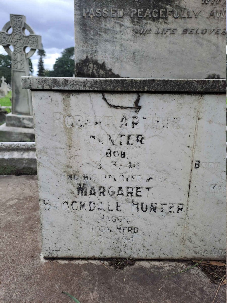 HUNTER Robert Arthur -1946 & Margaret Stockdale HERD -1964