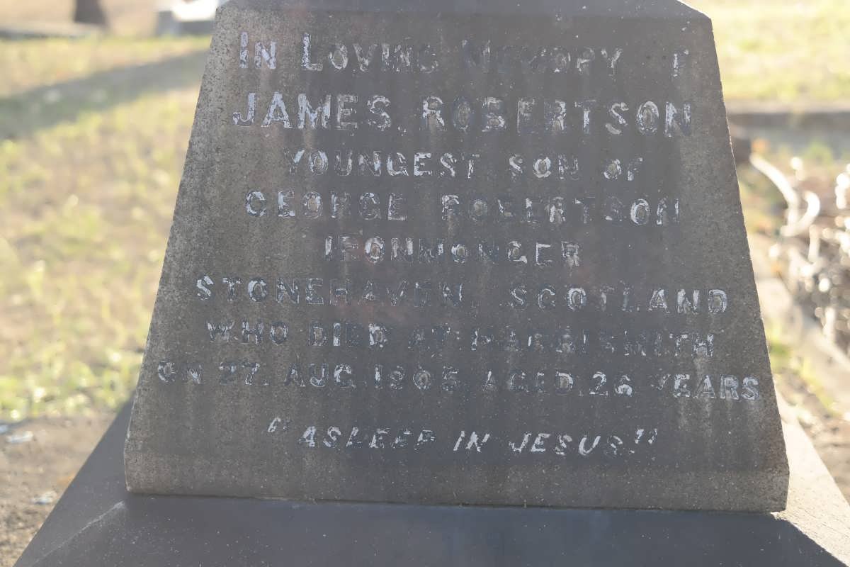 ROBERTSON James -1905