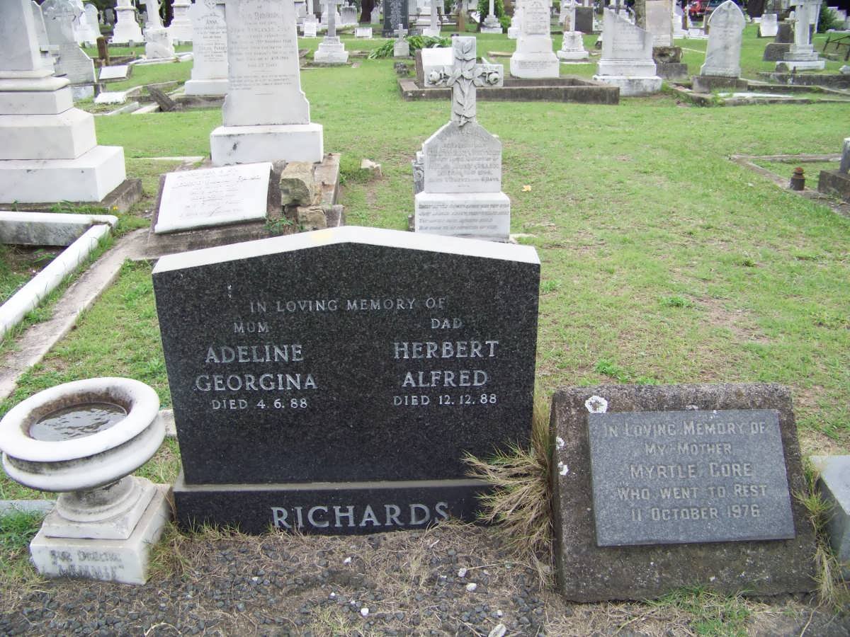 RICHARDS Herbert Alfred -1988 &amp; Adeline Georgina -1988 :: GORE Myrtle -1976