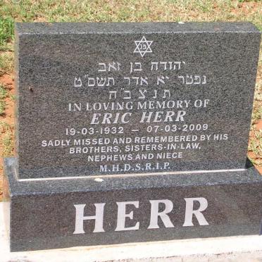HERR Eric 1932-2009