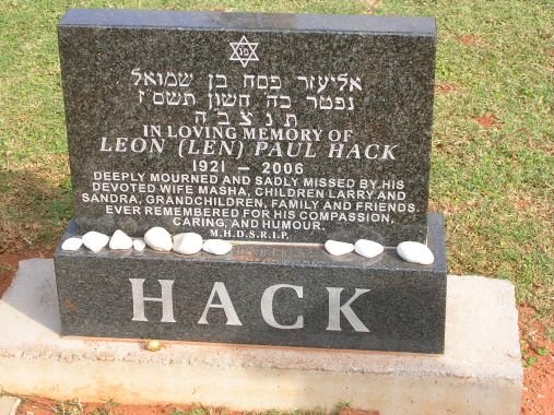 HACK Leon Paul 1921-2006