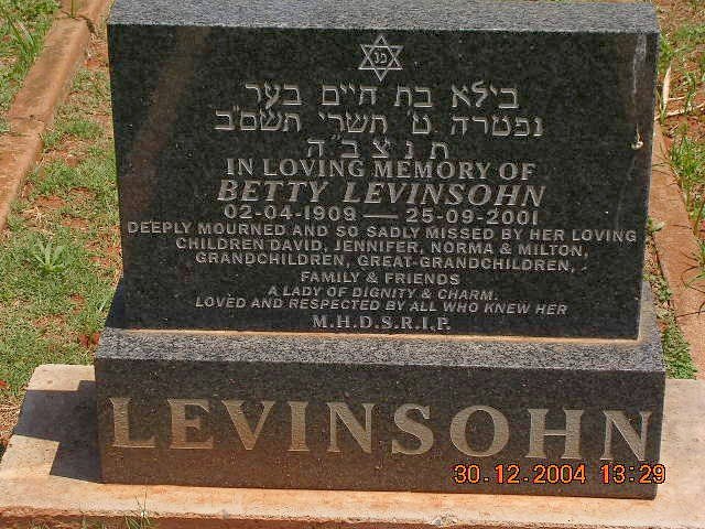 LEVINSOHN Betty 1909-2001