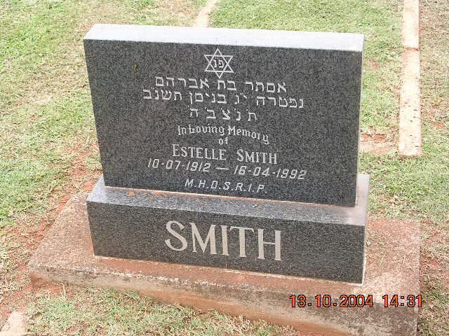 SMITH Estelle 1912-1992