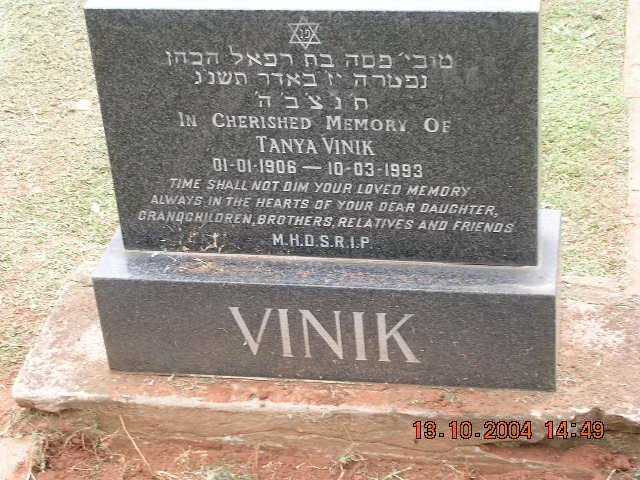 VINIK Tanya 1906-1993