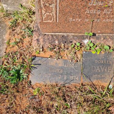 DAVIES Norman Walter 1917-1974