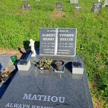 MATHOU Albert Henry 1931-1995 & Yvonne Dulcie 1934-2023