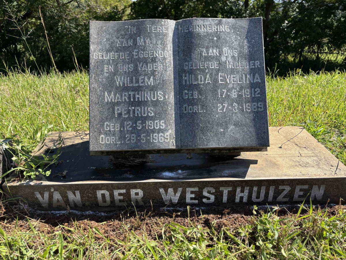 WESTHUIZEN Willem Marthinus Petrus, van der 1905-1969 & Hilda Evelina 1912-1989