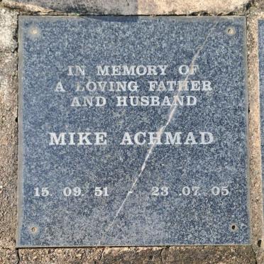 ACHMAD Mike 1951-2005