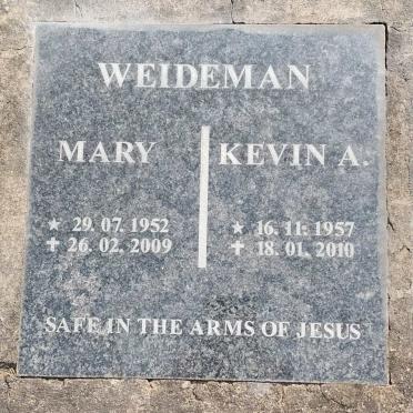 WEIDEMAN Kevin A. 1957-2010 & Mary 1952-2009