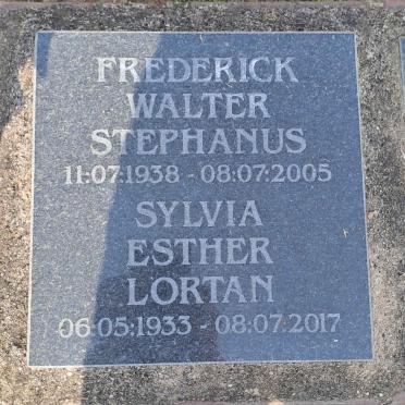 LORTAN Frederick Walter Stephanus 1938-2005 & Sylvia Esther 1933-2017