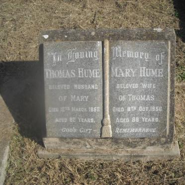 HUME Thomas -1952 &amp; Mary -1956