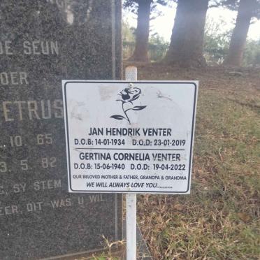 VENTER Jan Hendrik 1934-2019 & Gertina Cornelia 1940-2022