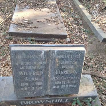 BROWNHILL Wilfred Alan 1918-1988 & Henrietta Jessie STAPLES 19?1-2004
