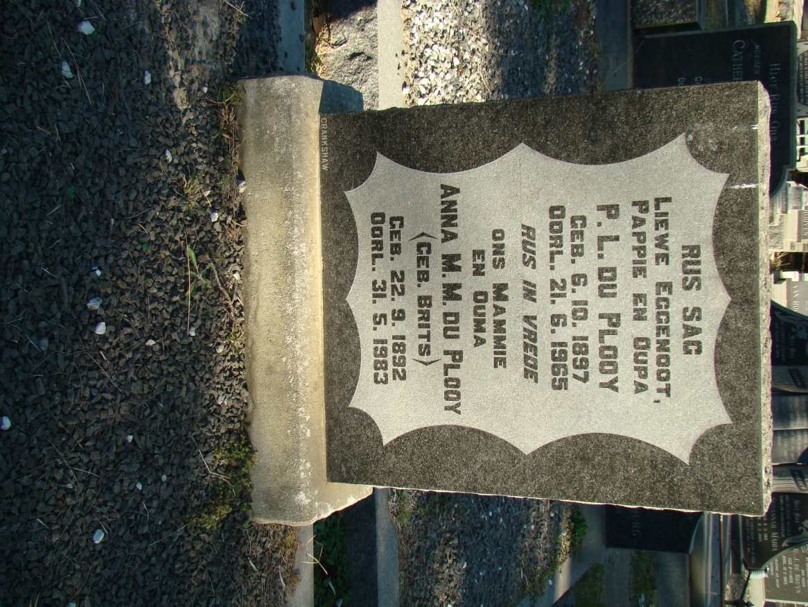 PLOOY P.L., du 1897-1965 &amp; Anna M.M. BRITS 1892-1983