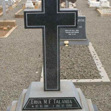 TALANDA Erna M.F. 1911-1998