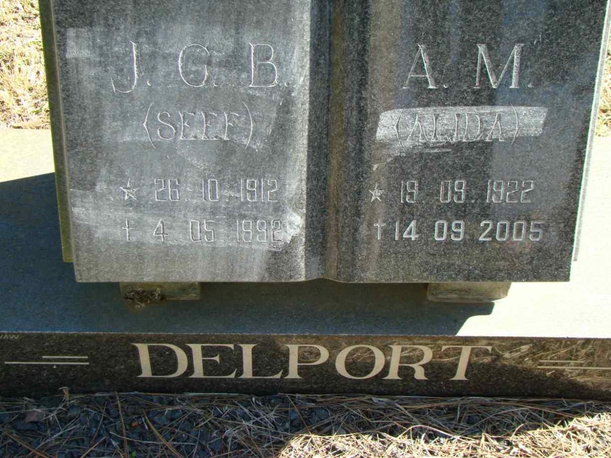 DELPORT J.G.B. 1912-1992 &amp; A.M. 1922-2005