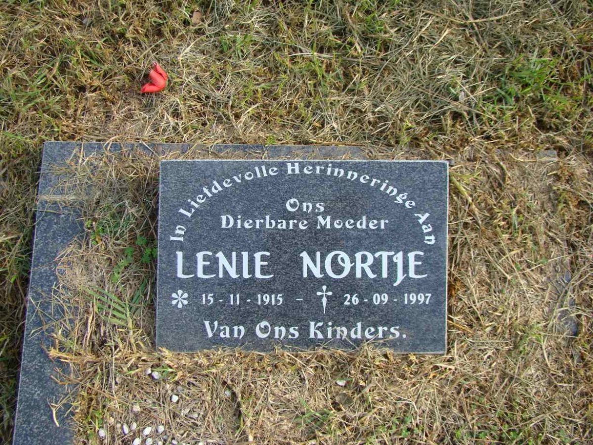 NORTJE Lenie 1915-1997