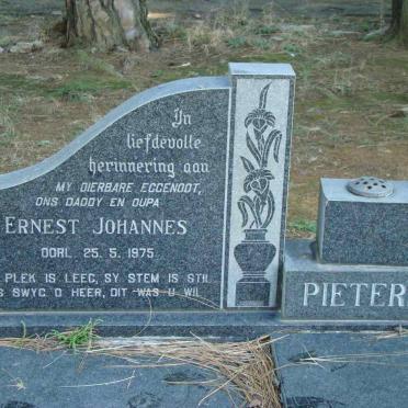 PIETERSE Ernest Johannes -1975 &amp; Helena Elizabeth -1995 