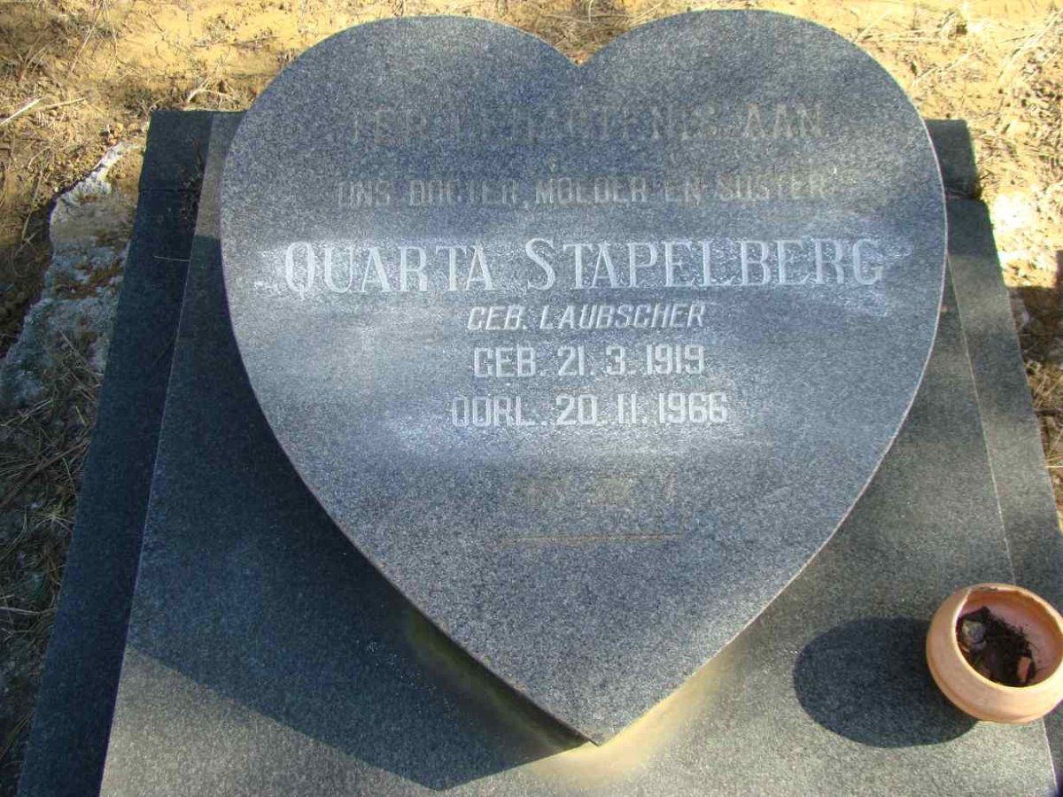 STAPELBERG Quarta nee LAUBSCHER 1919-1966