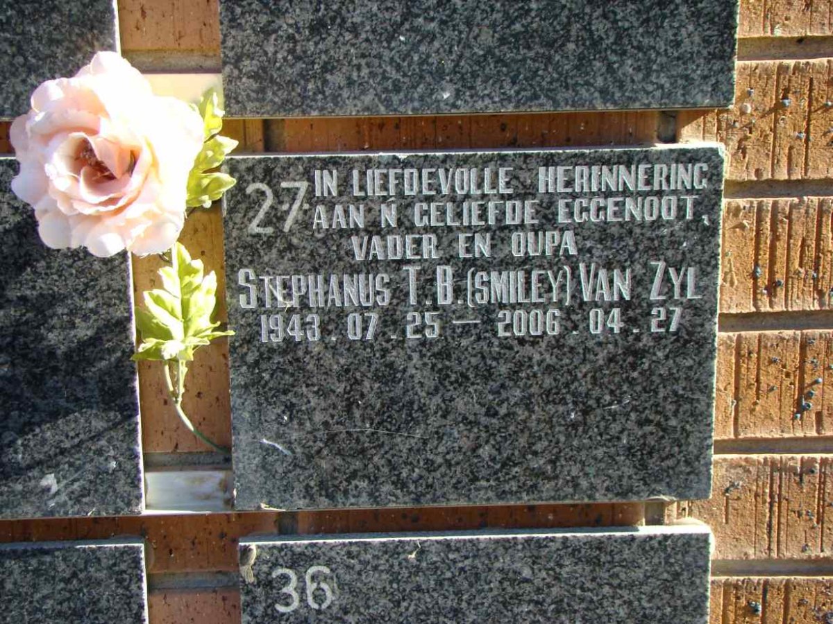 ZYL Stephanus T.B., van 1943-2006