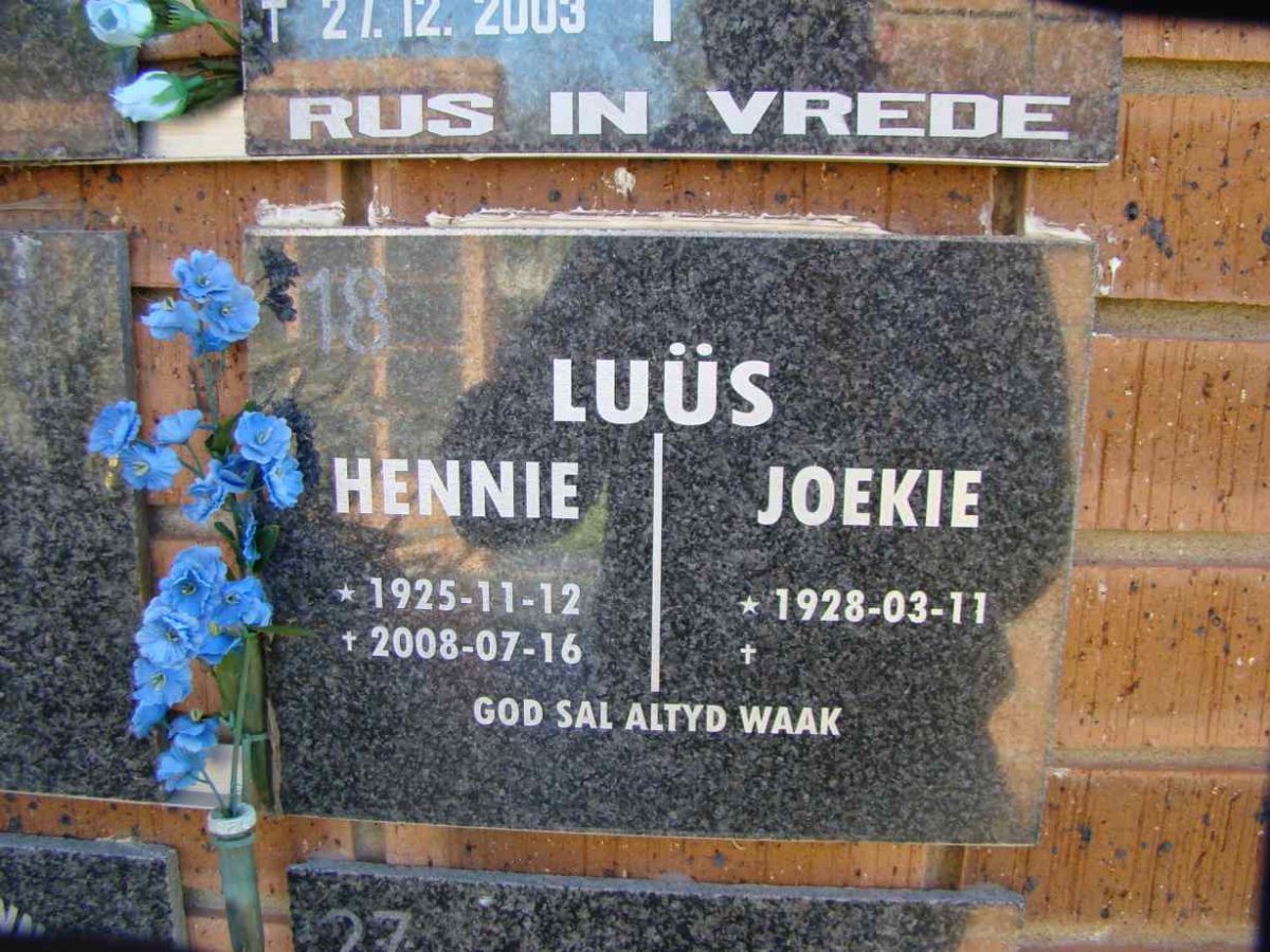 LUUS Hennie 1925-2008 &amp; Joekie 1928-