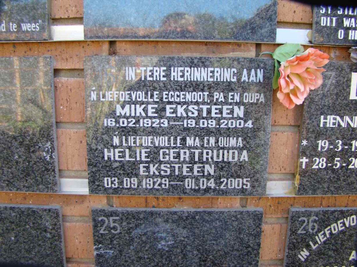 EKSTEEN Mike 1923-2004 &amp; Helie Gertruida 1929-2005
