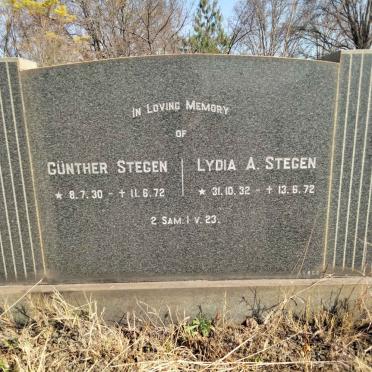 STEGEN Gunther 1930-1972 & Lydia A. 1932-1972