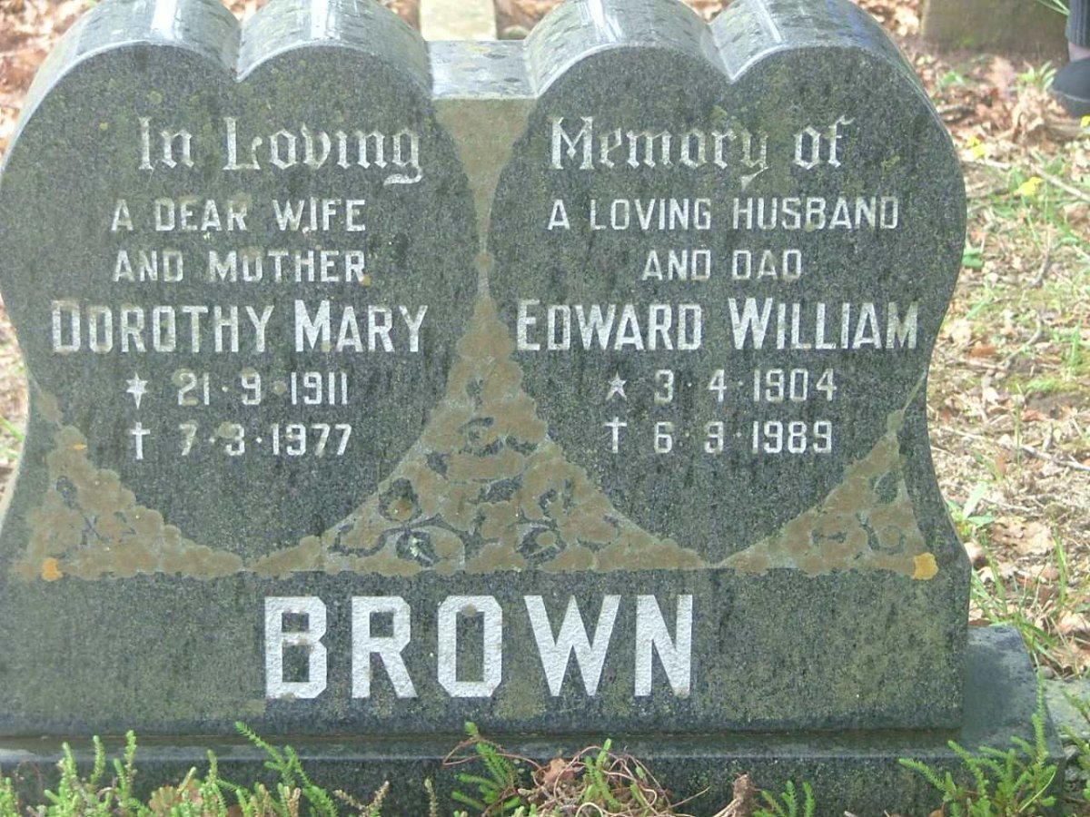 BROWN Edward William 1904-1989 &amp; Dorothy Mary 1911-1977