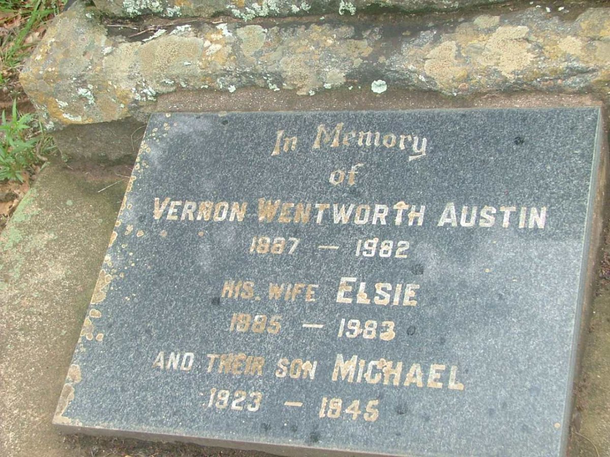 AUSTIN Vernon Wentworth 1887-1982 &amp; Elsie 1885-1983 :: AUSTIN Michael 1923-1945