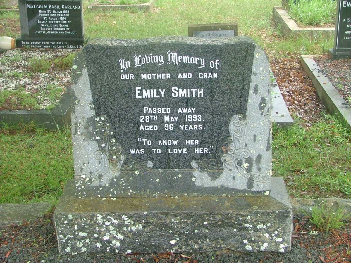 SMITH Emily  -1993