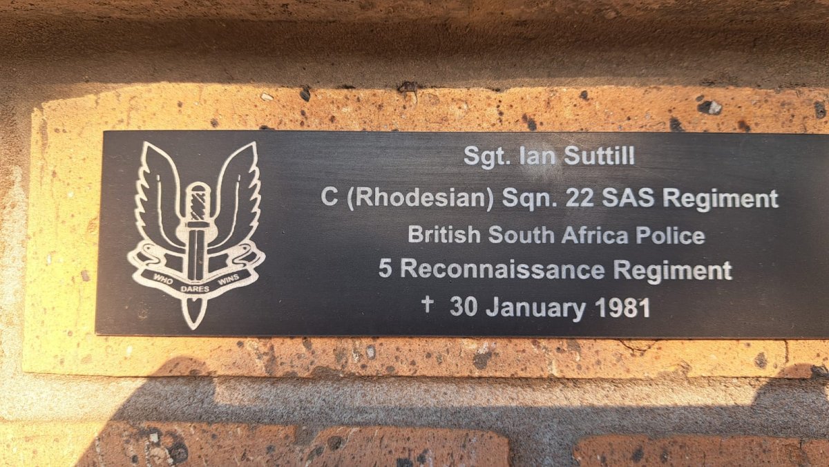 SUTTILL Ian -1981