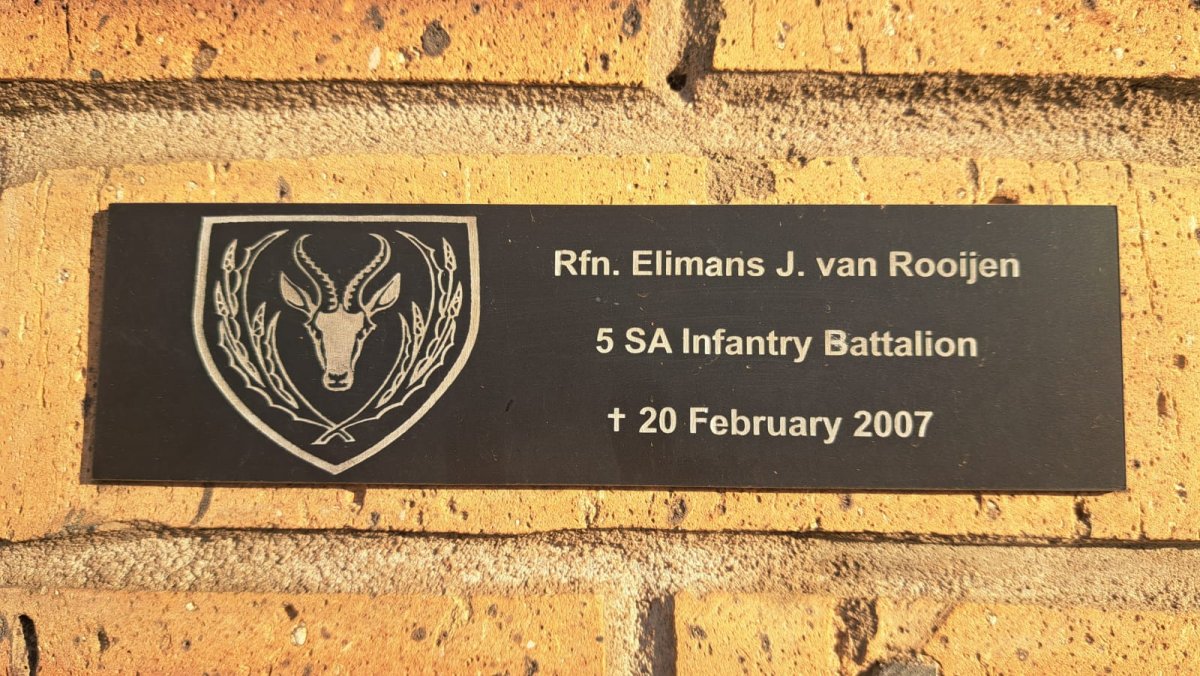 ROOIJEN Elimans J., van -2007